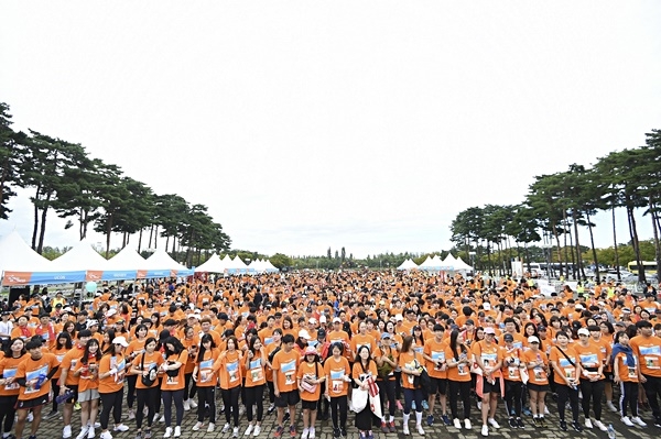 월드비전이 개최한 기부 마라톤 글로벌 6K에 시민 2500명이 참가해 눈길을 끌었다. (사진제공=월드비전)